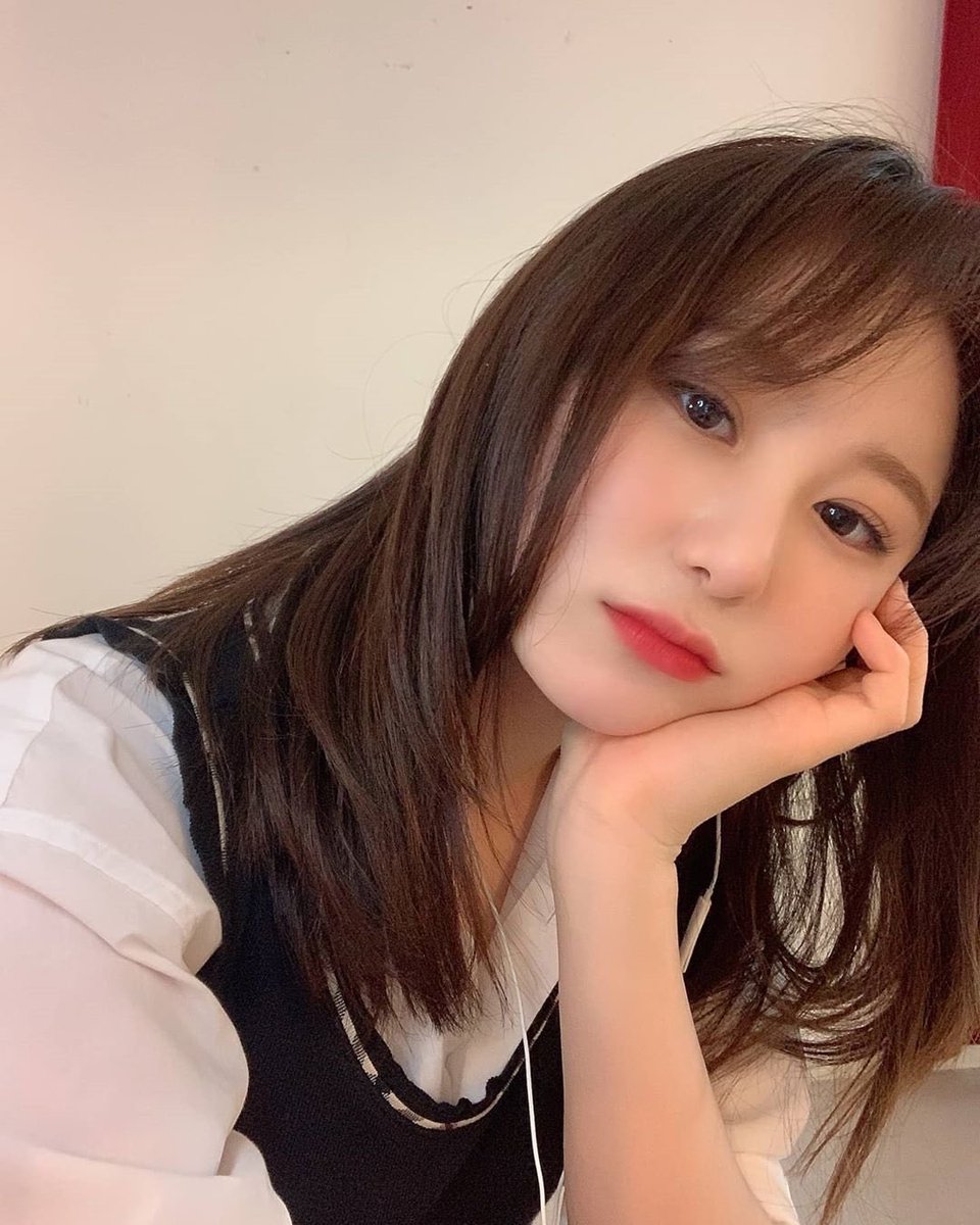 ねがぴ ねえ チェヨンがどんどんどんどん綺麗になっていってて嬉しい 彼女の容姿を悪く言ってた 人達が今度は整形がどうとかこうとか言ってるのがちょっと悲しいので武力で黙らしたいけど いつも努力する彼女が誇らしいし好きだし幸せでいて欲しいし幸せで ねがぴ ねえ チェヨンがどんどんどんどん綺麗になっていってて嬉しい 彼女の容姿を悪く言ってた 人達が今度は整形がどうとかこうとか言ってるのがちょっと悲しいので武力で黙らしたいけど いつも努力する彼女が誇らしいし好きだし幸せでいて欲しいし幸せで