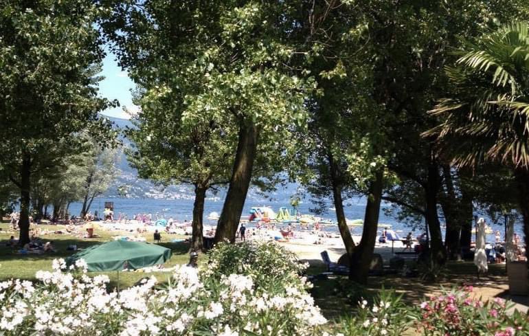 Last minute camping Lago Maggiore bungalowtent vanaf 165 pp per week vanaf 12 aug voor 15 dg. Vraag mij naar de voorwaarden