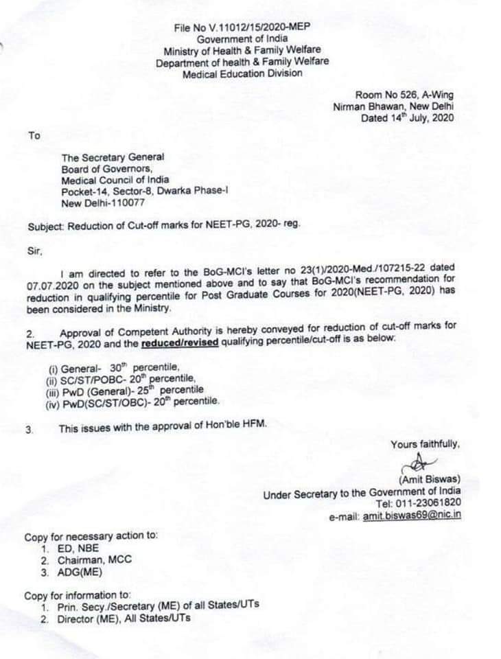 Dr_MohitSahu's tweet photo. #IndiaNeedsFMGDoctors #FMGEPP30 #letfmgserve
@MoHFW_INDIA 
Kindly accept bog's -MCI recommendation of reduction in qualifying marks to 30% in fmge dec19/Aug 20 &amp; all upcoming fmg exam till next you accepted  for neet PG 2020 @narendramodi @pmoindia @drharshvardhan https://t.co/E1lCGhIYv4