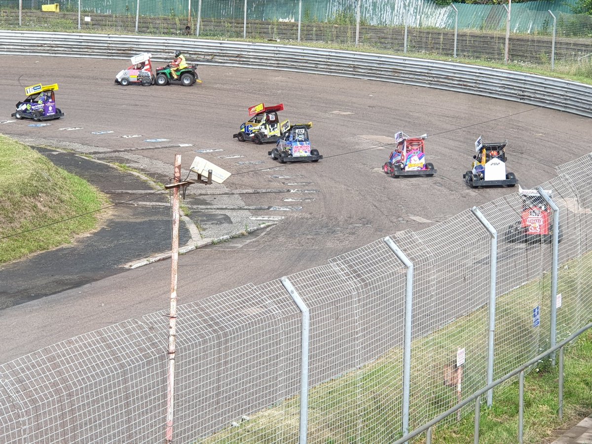 bhamwheels's tweet photo. One of these things is not like the others..

#oddoneoutcompetittion 

#stoxkarts #ifactor https://t.co/7EDqnJPHGL