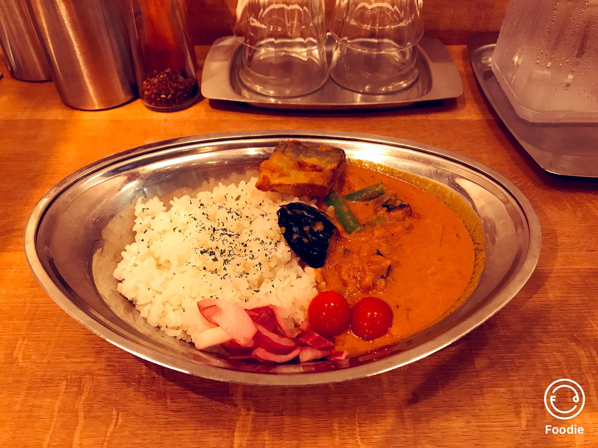 品川のキャンプカレーが閉店し スパイスファクトリーとかいうカレー屋に変わっていた こるぴのイラスト