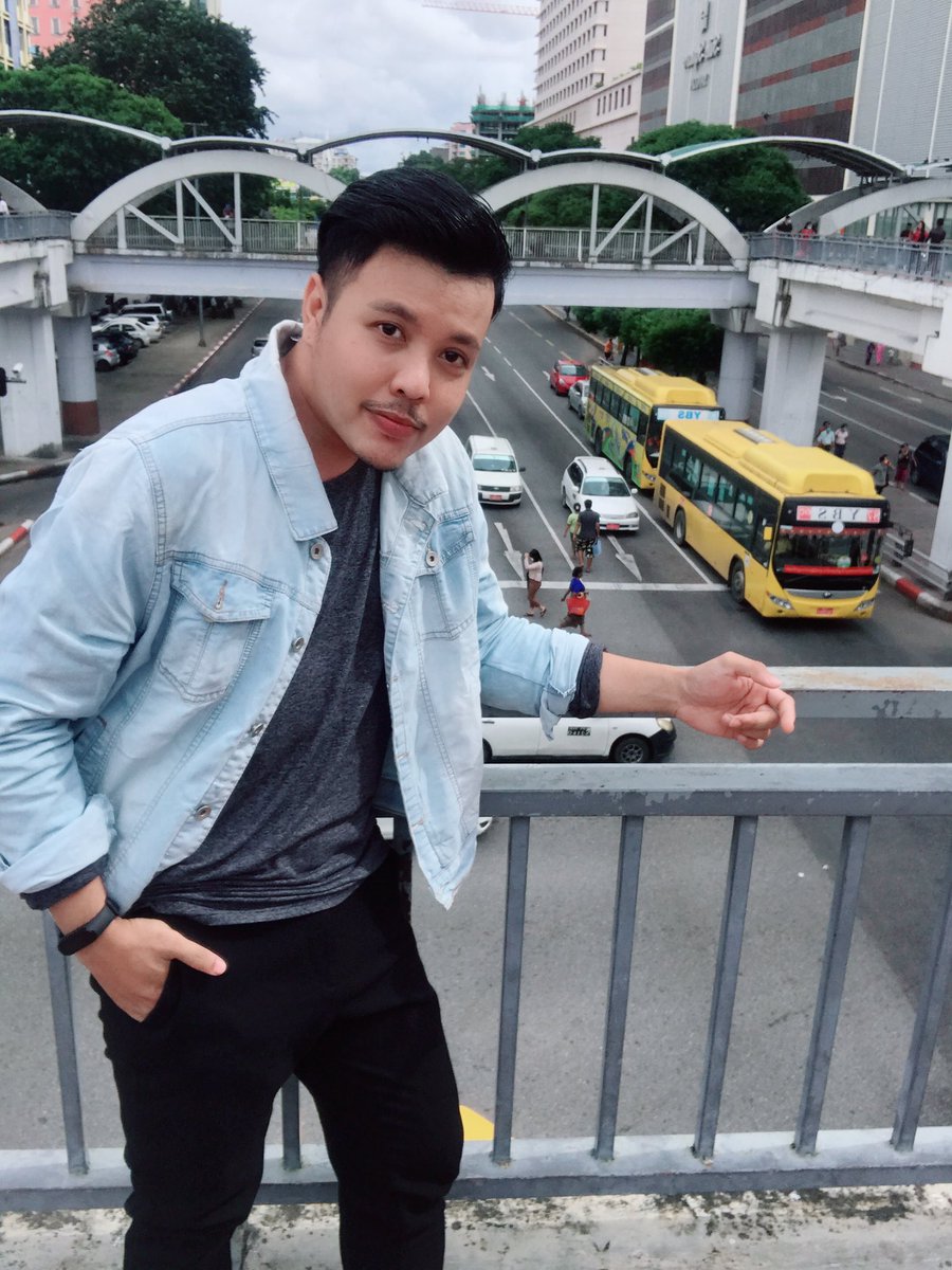 😆ချစ်သေးရဲ့လား baby 😚