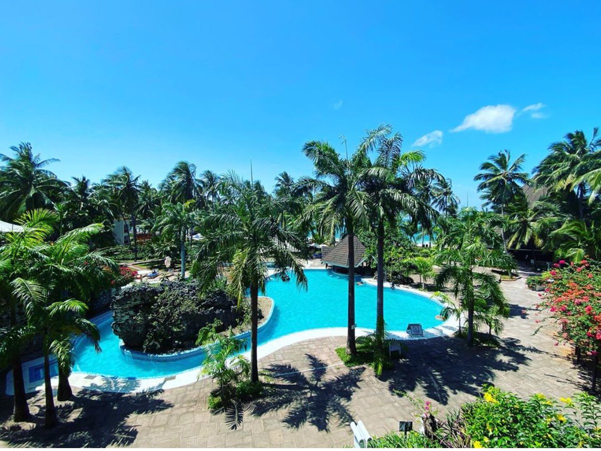 The amazing <a href="/DRBeachResort/">Diani Reef Beach Resort and Spa</a> photo courtesy <a href="/BobbyKamani/">Bobby Kamani</a> #destinationdiani #tembeakenya🇰🇪 #diani #tourism #travel #tourist #travelgram #instatravel #trip #vacation #travelling #traveling #holiday #nature #photooftheday #photography #travelphotography #instagood #wanderlust #summer
