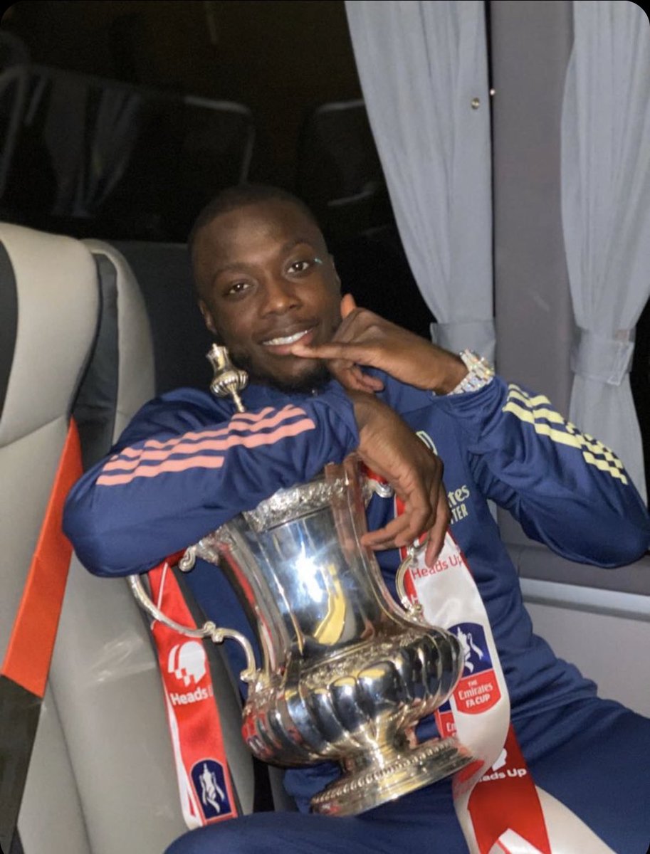 PatrickTimmons1's tweet photo. 18 G/A and a trophy in his first season. Keep on talking. https://t.co/ZOQTOYkgT0