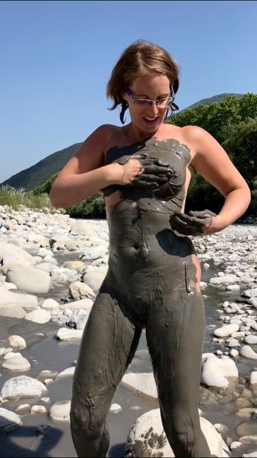 Has anyone stayed at Origan Village #camping and enjoyed the mud? https://t.co/5FgiIHkrC5<a href="/tag/camping"class="tags">#camping</a>