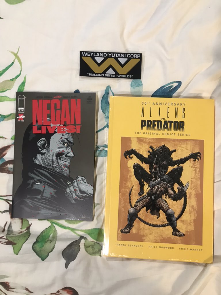 Flippy787's tweet image. Couple of new Hauls! @NASA #GeminiProgram, been waiting a long time to finally get @DarkHorseComics #AliensVsPredator, I really liked @ImageComics Negan Lives! (Actually the 1st TWD Single issue I’ve gotten at release!) and cannot W8 to read @TitanBooks Alien: Isolation!