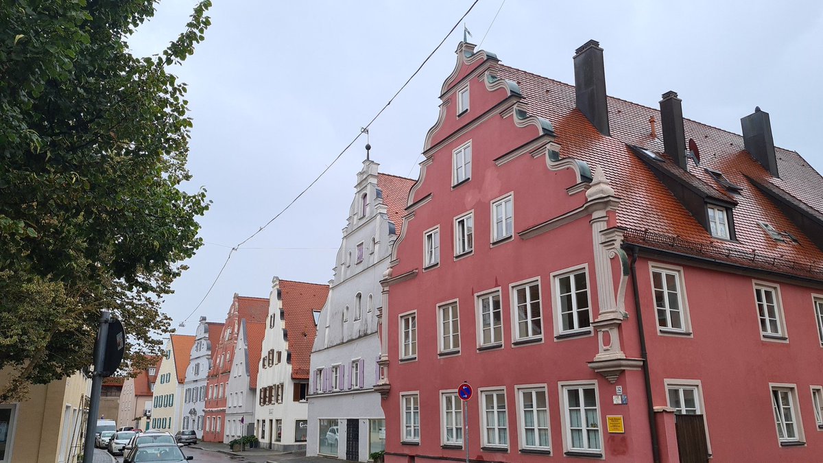 GerritseDirk's tweet photo. Nördlingen https://t.co/OBkMZQZZL5