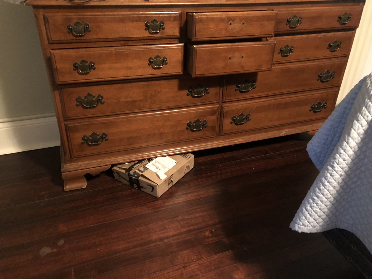 ikhquo's tweet photo. At the beginning of July, I decided to refinish my dresser. I inherited this dresser from my Great Grandma, and is anywhere from 50-75 years old. It's Ethan Allen furniture tho—built to last. Refinishing it was a worthwhile investment. Here's my process! #furniture #refinishing https://t.co/rNLAa5bK7o