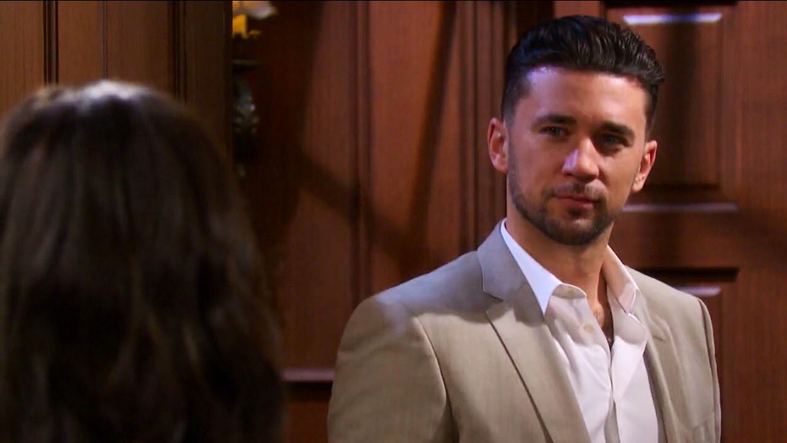 billyflynnfans's tweet photo. #DAYS @billymflynn https://t.co/LOkmAzvTbA