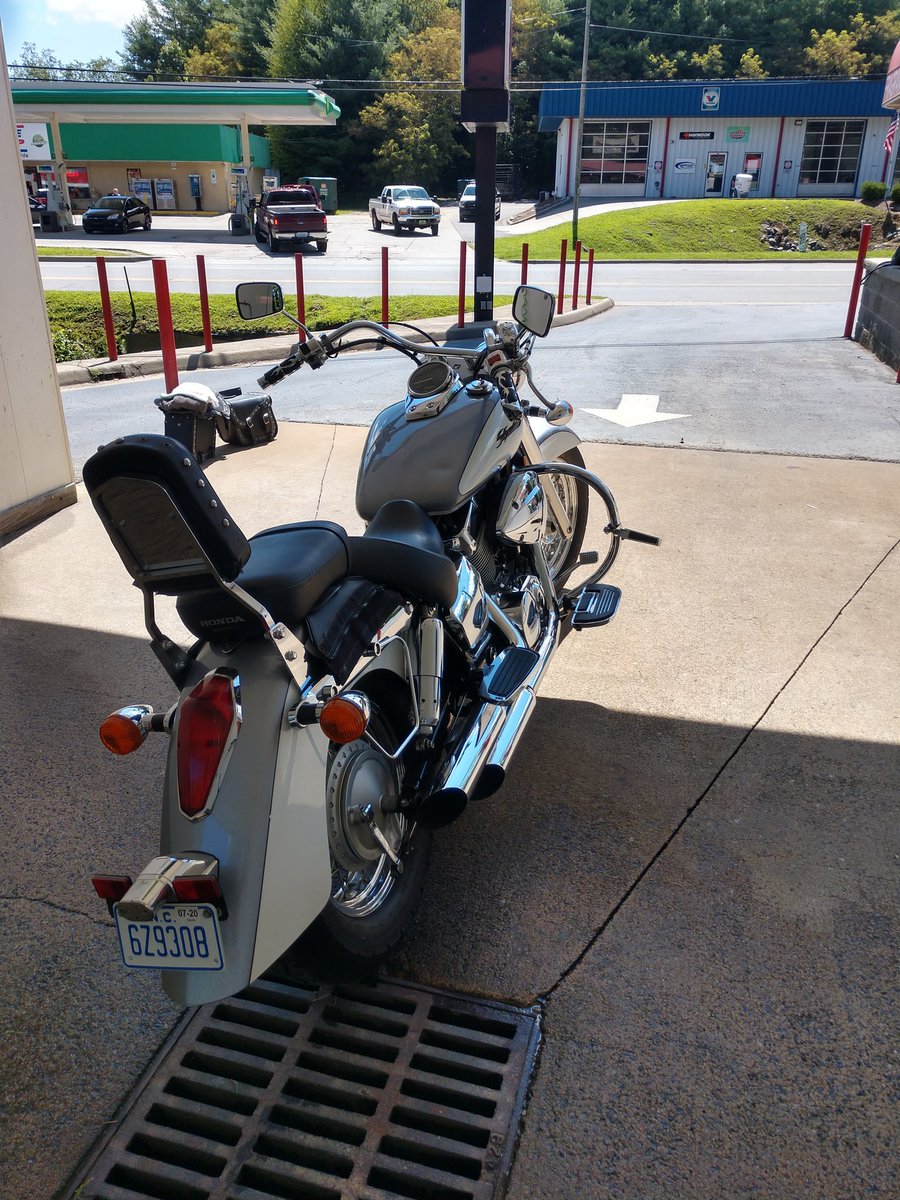 MichaelBagsby's tweet photo. @StockDweebs Ok, time for a little ride and then back to studying #dweeblife https://t.co/ZVBMbADM6Y
