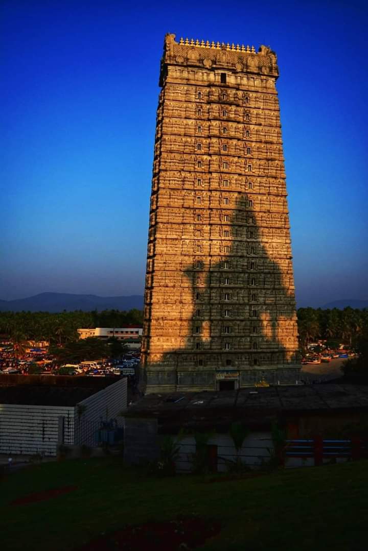  #AncientTemples  #IncredibleIndiaLinks to all my threads on Ancient Temples  #ArchitecturalMarvels MeenakshiHoysalaEllora cavesVirupakshaSamadhishwaraKonarkBadavilingaKedarnathMurudeshwarJatoliLingarajBrihadeeswaraPanch Kedar12 JyotirlingasKailasaChausath Yogini