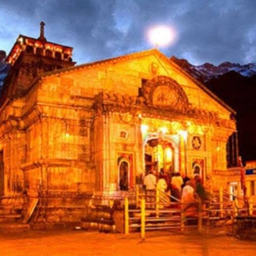  #KedarnathTemple - Lord Shiva is worshipped as Kedarnath, the 'Lord of Kedar Khand', the historical name of the region. The entire valley of Kedar is completely drenched in a feeling of historical relevance and deep unmatched spirituality. https://twitter.com/VandanaJayrajan/status/1129849478914031616?s=19