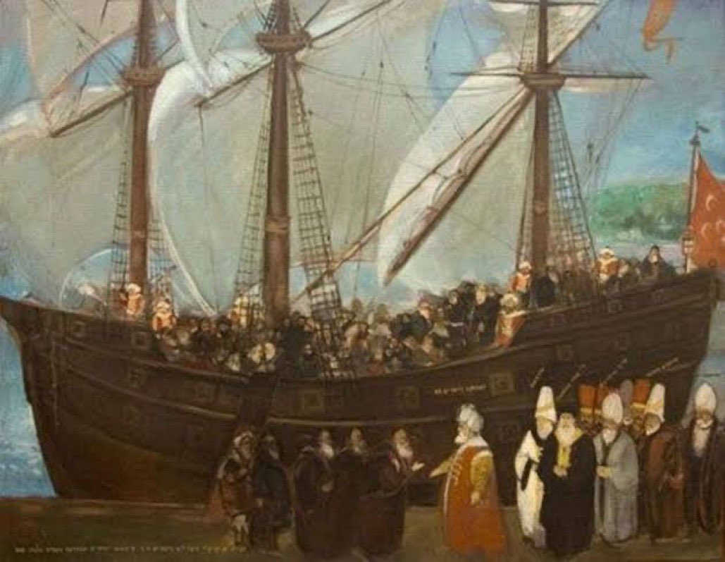 Tarihte Bugün ||

İspanya’da Musevilere din değiştirmeleri, eğer değiştirmezlerse ülkeden ayrılmaları için süre verildi.

Canını kurtabilen 150 bin Musevi, Kemal Reis'in kadırgalarıyla İstanbul'a geldi ve Osmanlı Devleti'nce hoşgörüyle karşılandı.

-1492