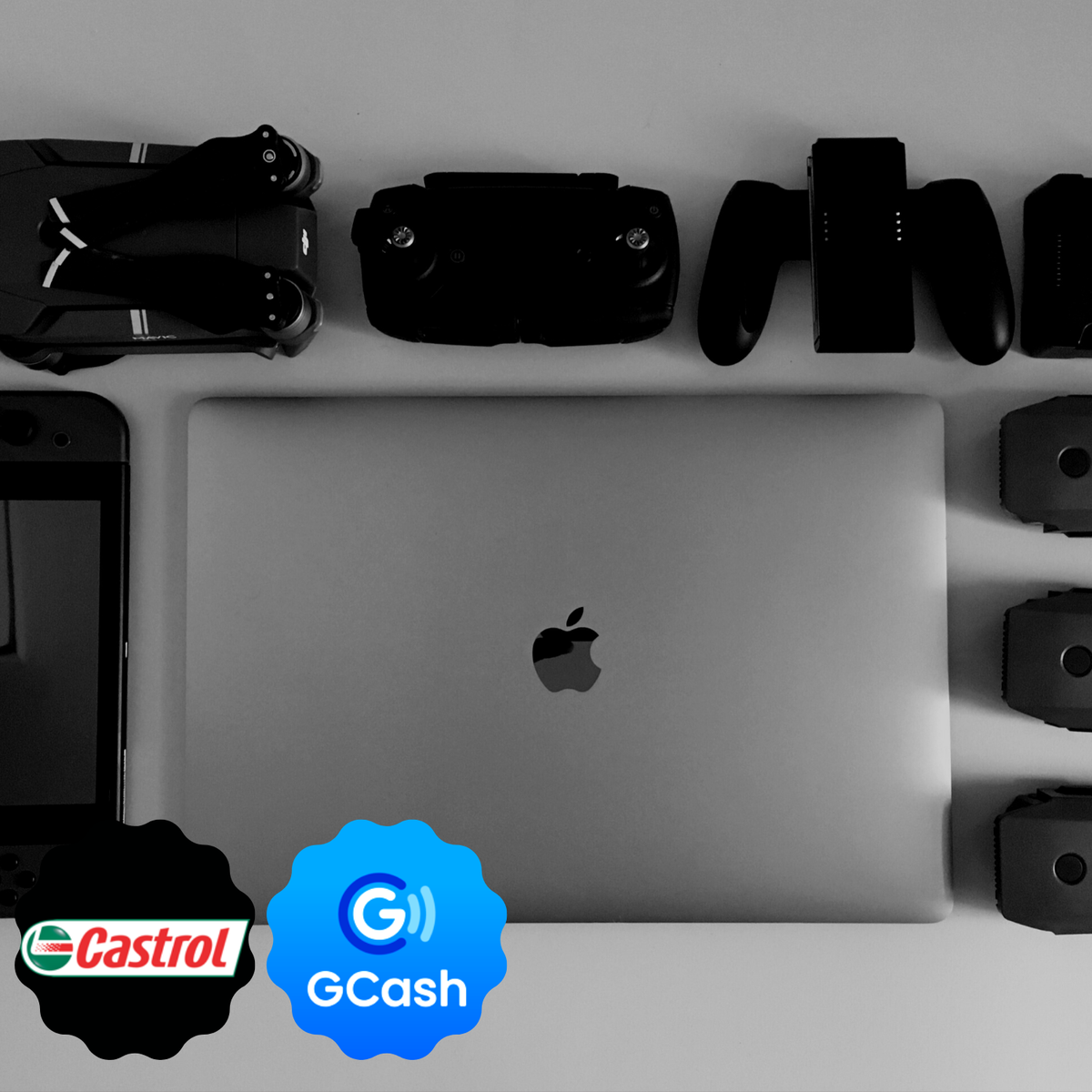 tishtoshxxx's tweet photo. Hi Guys!! Have an old gadget that you don’t use anymore??? 💻🖥📱

Are you willing to donate them to help the Gawad Kalinga scholars???👩‍💻👩‍🎓

If you are please contact @trisuhhhhh  and Me  📲
#quarantech #OneScholarAtATime 

For more details click the pictures below: https://t.co/6RLiRRJHih
