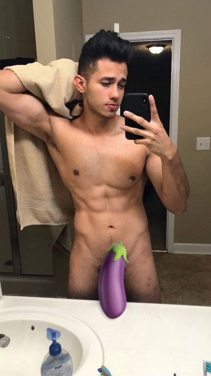 erick_palacios's tweet photo. Buen dia Guys😃🤵🍆💦 https://t.co/98igOEQxKp