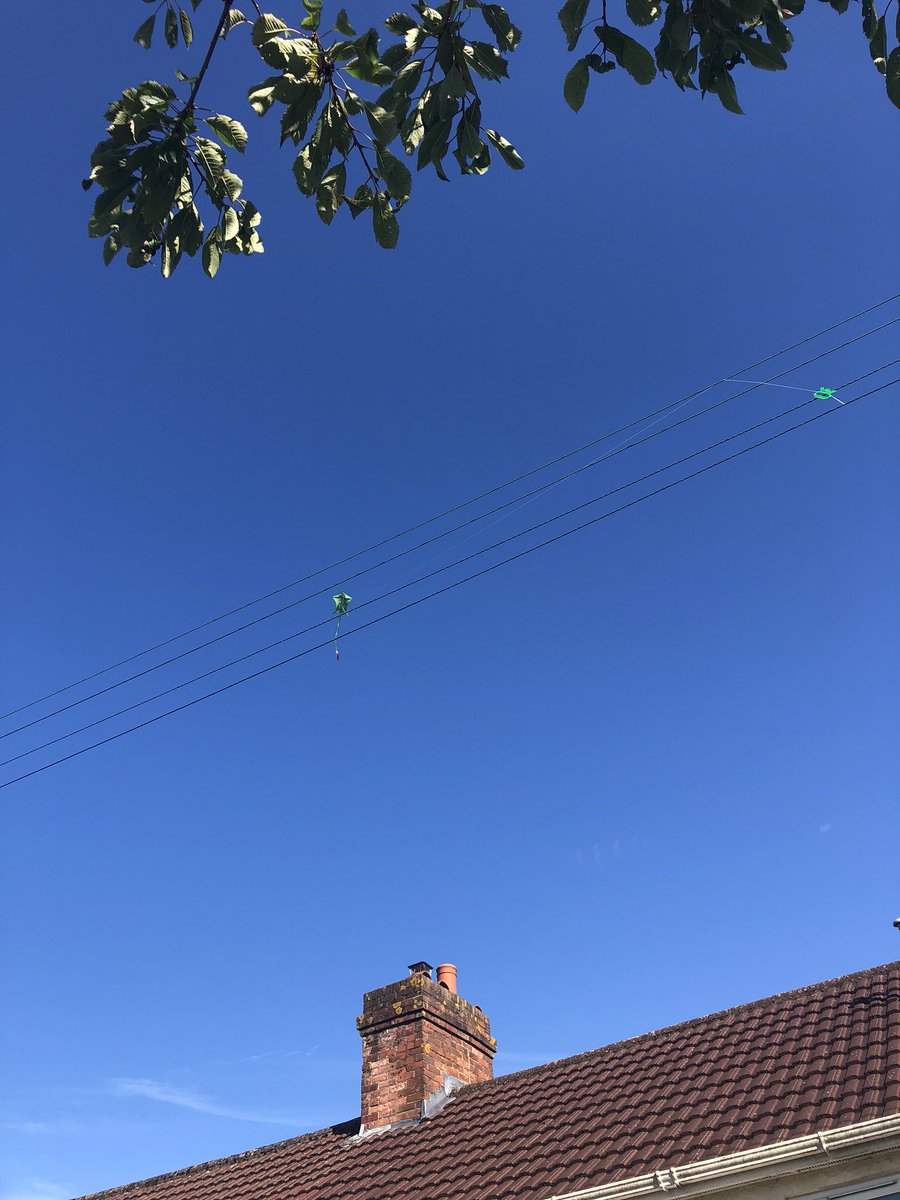 joebizley's tweet photo. @wpduk massive thanks for reuniting child and kite 😂 great communication and professionalism all the way from the initial call to the engineers on scene, fantastic service- thanks so much https://t.co/dG1s7adeeW