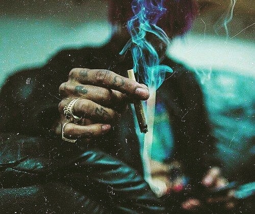 RawcbdS's tweet photo. Stay High..☘💚
.
#WeedLovers #cannabis #addiction #cannabiscommunity #cannabislifestyle #cbd #cbdlife #cbd #cbdoilforless #cbdoilproducts #cbdoilforsale #cbdoilforpets #cbdoilhelps #cbd #imiracle #cannabis #ukcsc #icbd #icbdglobal #ryecbd. https://t.co/oBcladOU0F