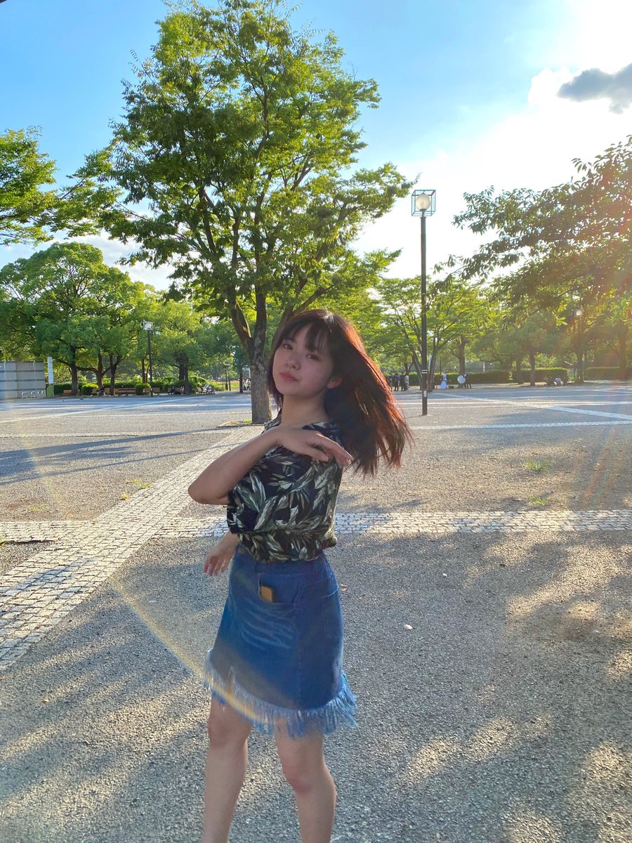 3_shine's tweet photo. 2020.8.2 渋谷
NiceToMeetYou撮影会
#htmy
颯乃(そなな)
ライブ中の笑顔とかなびく髪の毛が抜群に良くて
あ、こりゃ落ちる人落ちるわ!って笑顔でそれ引き出したかったけど無理だったのでその場で回ってもらった(?) https://t.co/HlO7vDCciG