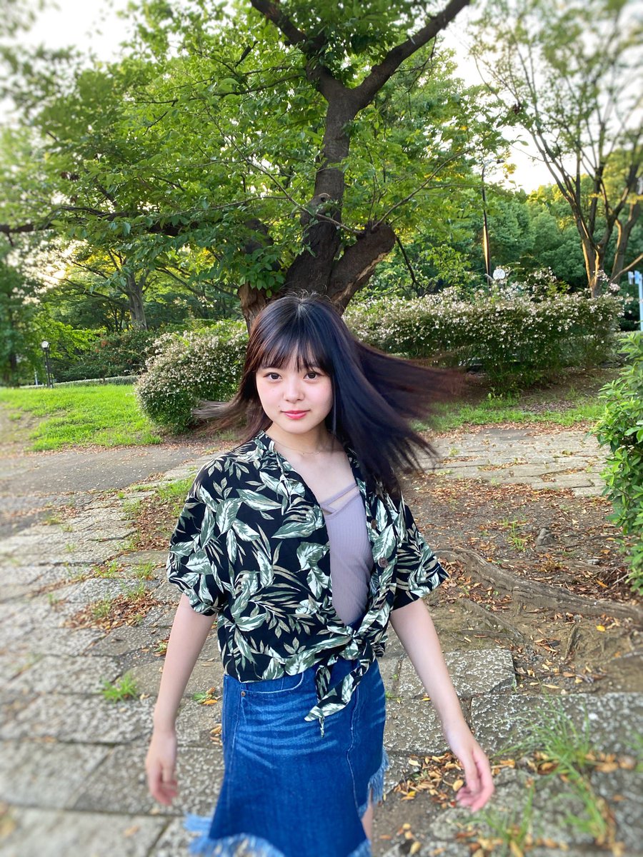 3_shine's tweet photo. 2020.8.2 渋谷
NiceToMeetYou撮影会
#htmy
颯乃(そなな)
ライブ中の笑顔とかなびく髪の毛が抜群に良くて
あ、こりゃ落ちる人落ちるわ!って笑顔でそれ引き出したかったけど無理だったのでその場で回ってもらった(?) https://t.co/HlO7vDCciG
