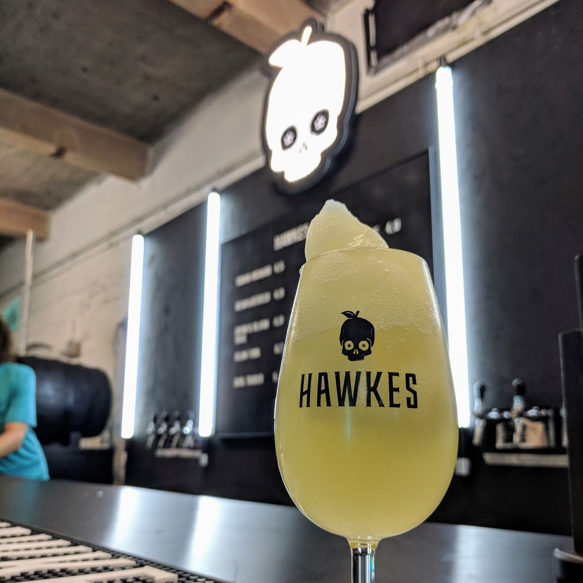 wearehawkes's tweet photo. Behold the slushed Pineapple Punch! 🤘🍍💀
.
.
.
.
.
#Hawkes #HawkesCider #PineapplePunch #PineappleCider #CiderSlushie https://t.co/eyC5WKlqmR