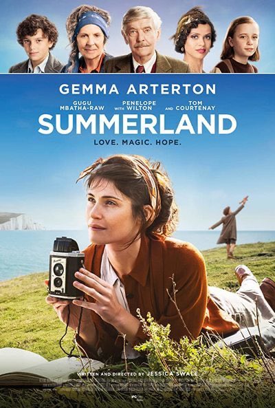 Tonight at 7pm, we’ll be screening SUMMERLAND! Tickets are only £6.50, social distancing is automatically applied 🍿🍿

fellowshipandstar.co.uk/film/summerlan…