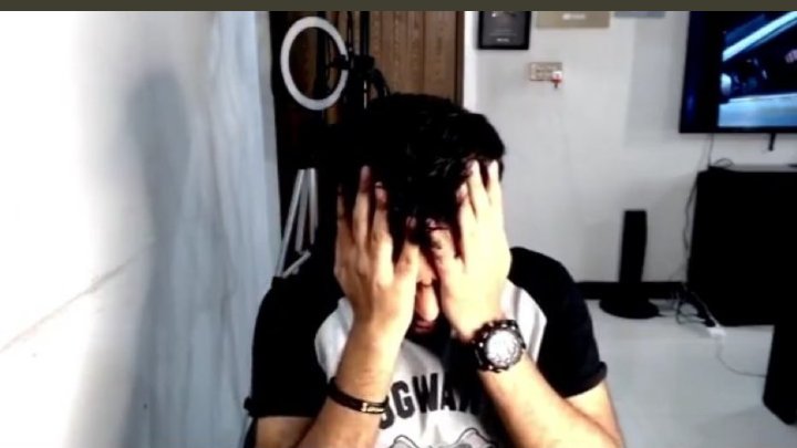 imkashifrajpoot's tweet photo. Larakana born comic artist and youtuber Raza Samo's YouTube channel with 1.3M subscribers got hacked.
It's not a cinch to get millions subscribers, the rest of youtubers must support him and raise voice to get back the channel.
@ytcreators
#ytcreators
#monetizekhujlee
#Rrtweet https://t.co/iSWYTpTnDC