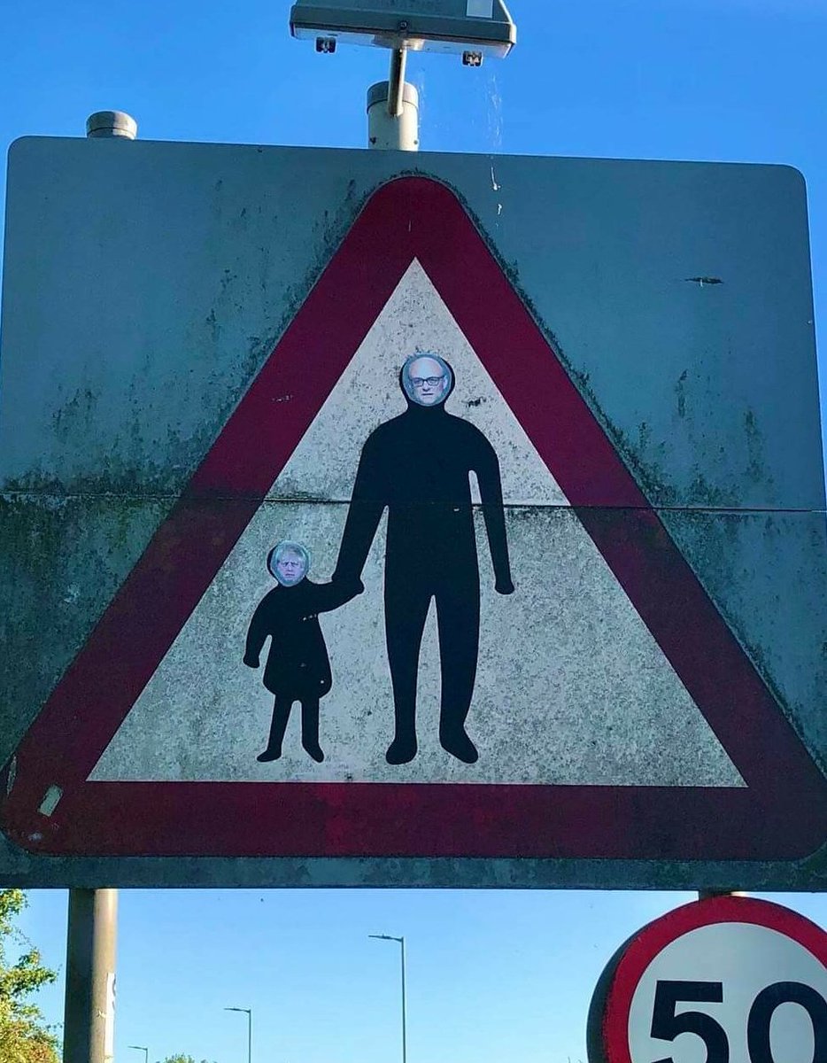 THIS!!
Look closely. Spotted in Southend.