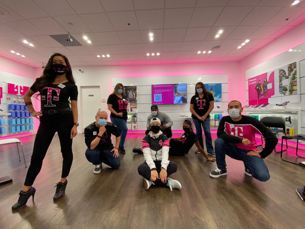 Kimberly Sandoval (@lavodnasmik) on Twitter photo Day 1 Huddle Up is in the books! Team Elk Grove is ready to Rock-N-Roll🤘🏼 on our first epic day as the New T-Mobile! 💖 #NTM #Day1 #CustomerObsessed #WESTisBEST Day 1 Huddle Up is in the books! Team Elk Grove is ready to Rock-N-Roll🤘🏼 on our first epic day as the New T-Mobile! 💖 #NTM #Day1 #CustomerObsessed #WESTisBEST