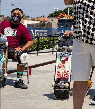 geraldokamura's tweet photo. Private @vansskate session at the outdoor @vans skatepark in HB last week - thanks to @stevevandoren and the whole vans team/crew - photos by @chrisclicksdigital - 2020 #combipool Steve Caballero (left photo sitting) sporting the #legendfacemask
Thanks Cab ! https://t.co/OYo1YSMcqk