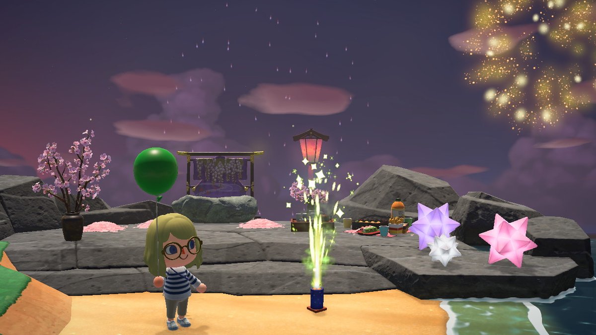 AC_wildegg's tweet photo. Fan girling over my first firework display  #AnimalCrossing #ACNH #NintendoSwitch https://t.co/Ty1kCoerPL