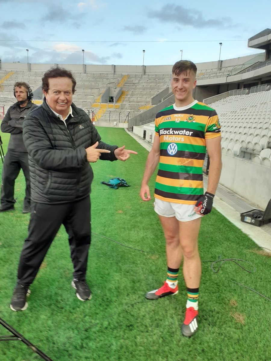 Craigod3's tweet photo. Hi Marty... here’s a lovely photo of you and @Simon_Kennefick  @MartyM_RTE https://t.co/BttNzjDb4R