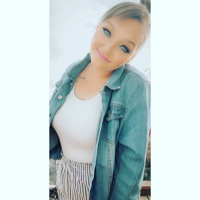 KayleyBeaton's tweet photo. #NewProfilePic https://t.co/jIHhLQtMox