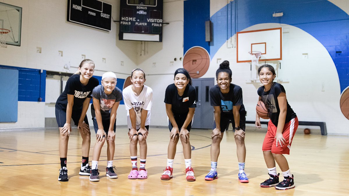 Coach_Chevy's tweet photo. Thoroughly enjoyed working with my @DvlpBasketball #BreakfastClub groups this summer! 

Up next: #CourtNite 😈 [small group workouts]

Date: Aug. 17 - Oct. 30 | M/W/F

Times: 6:30pm &amp; 7:30pm - 1 hr

5th - 12th grade Boys &amp; Girls

Spots will be limited ‼️

https://t.co/hCK4wYdK8K https://t.co/cfYxw1oGSI