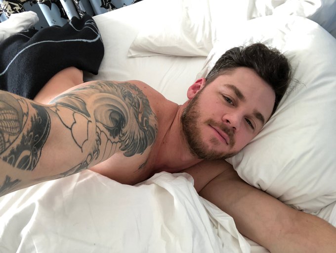 What&rsquo;s your sleepy face? (A thread) https://t.co/xBurGoSnah