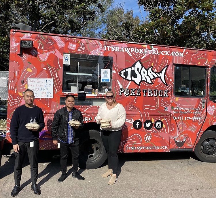ItsRawPokeShop's tweet photo. San Diego we are back!
We will be reopening IT’S RAW POKE TRUCK at Chris Market in North Park Tuesday- Friday 11 AM – 4 PM starting August 4th.
Address:  3402 Myrtle Ave, San Diego, CA 92104
Come on by and try the freshest poke in California.
No Mask = No Poke. https://t.co/RQRCogT0rh