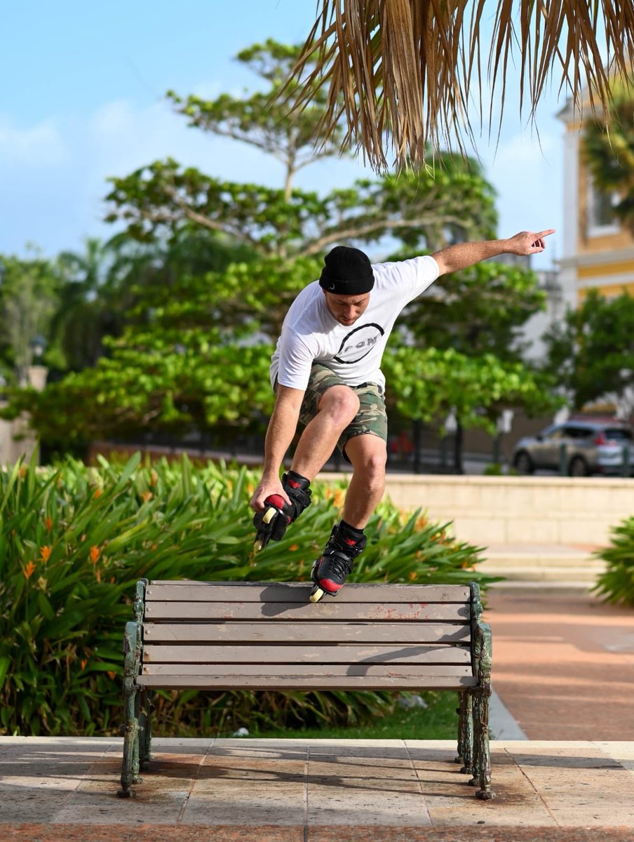 FredySotoSanti1's tweet photo. Blader: @fredysotosantiago 🇵🇷
Trick: Backslide
Photographer: @leoenriquephoto
.
.
.
#Rollerblade #Gawds_skates #Rollerblading #xgames #bladelife #gawdsbrand #bemag #oneblademag @ONEblademag https://t.co/0wRXQeyjC5