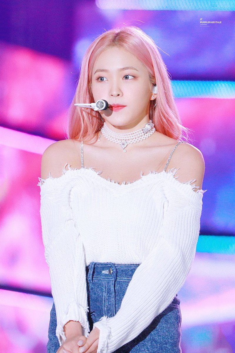 archivedyeri's tweet photo. another i miss pink yeri tweet https://t.co/ExJ2GXuOjT