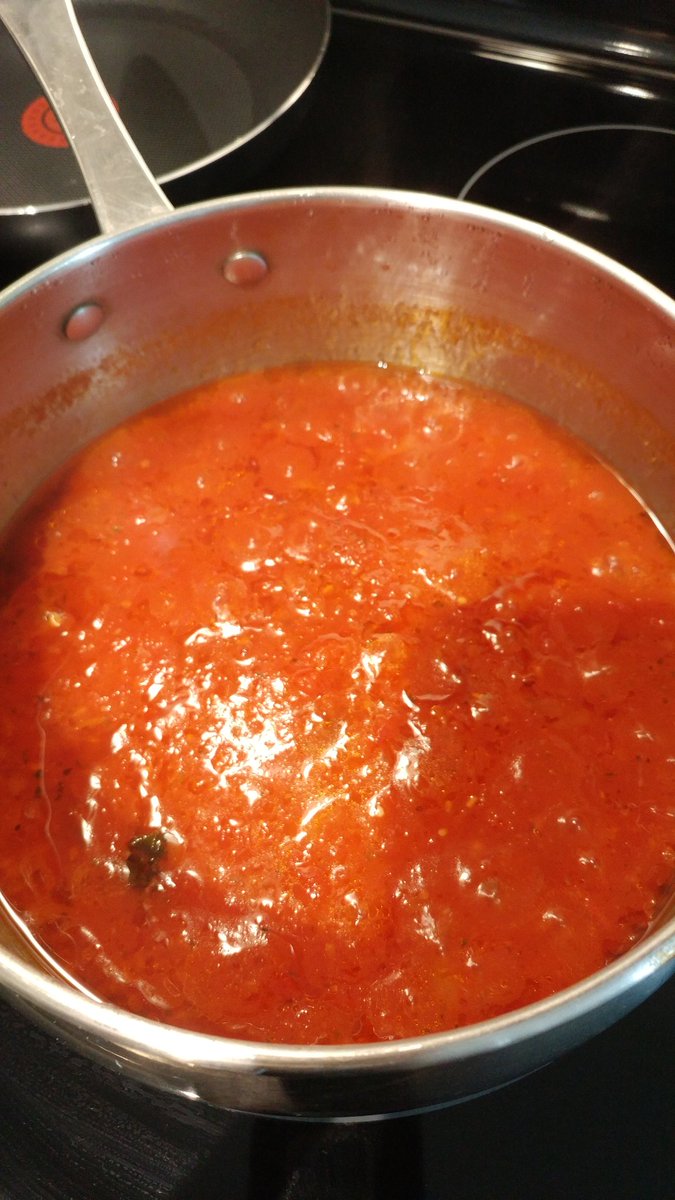 EuphoriaStorm's tweet image. Been busy. Corn bread, lemon cranberry muffins, and homemade sauce. #mykitchen #scratchbaking