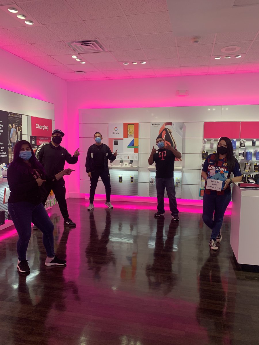 emeterio_t's tweet photo. #TexasDNA #SouthNeverSettles #WeAreTMobile https://t.co/RcysIr7Pli