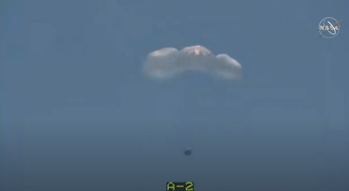 markonebravo's tweet photo. Mains out
#SplashDown #Demo2 #CrewDragon https://t.co/96dsCTTHTZ