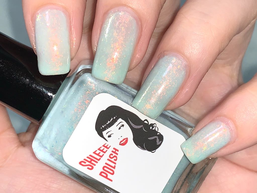 もも در توییتر Shleee Polish Mint Opal 全て2度塗り ミントカラーの中に オレンジ イエロー レッド グリーンと様々なカラーのラメやホロが入ってて 本当にミントの中にオパールがあるかのよう 光の当て方や角度で全然違う表情を見せてくれるポリッシュ