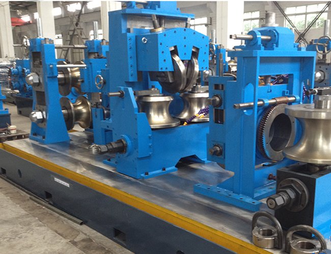dbrollformer's tweet image. Dingbo can be a molder for your unique lifestyles. #coilslitting #rollformingmachineprice #rollform