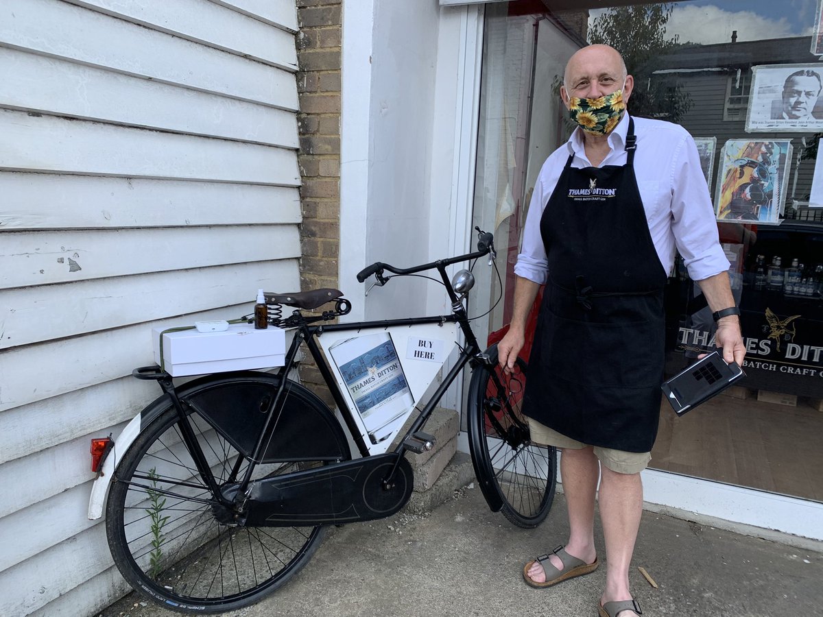 triciawbland's tweet photo. Just splashed out on @ThamesDittonGin #SecretBatch limited edition stone bottled 2020 #LockdownBatch. Hurry hurry they are going fast! Best thing to hit #ThamesDitton since Harry Hawkes ginger beer!!@TDHighStreet @ThamesDittonFM @TDResidents @ElmbridgeBC https://t.co/u34uMAF9Zf