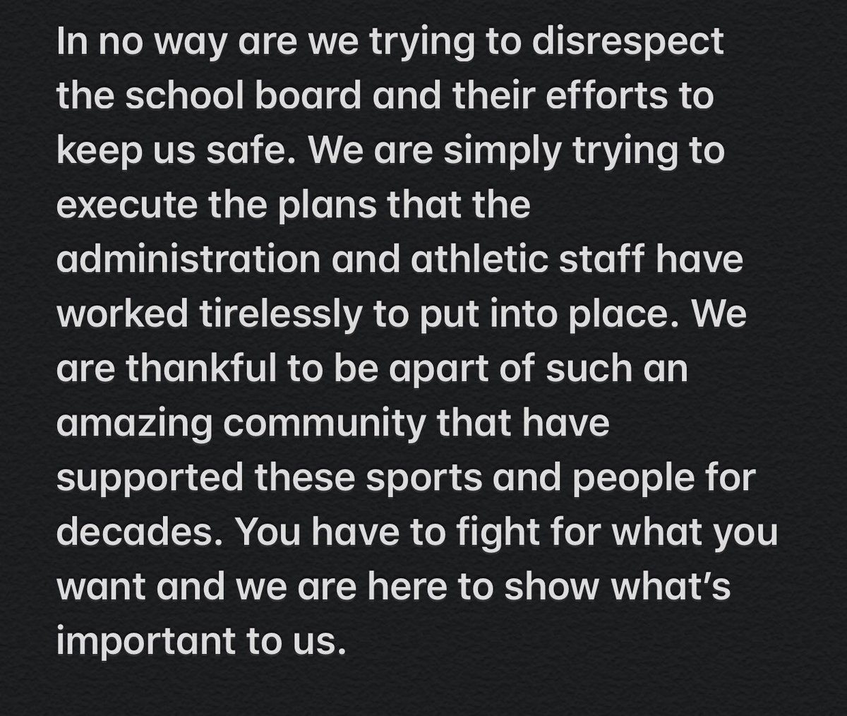 bayhighstudents's tweet photo. Please read below about the details of a student rally to save the fall sports season. Bay has always been a supportive community so please try to be respectful of everyone’s opinions and what they believe to be important.  #IWantASeason #OneRocketNation ❤️ 🚀 https://t.co/fCutwJDSVR