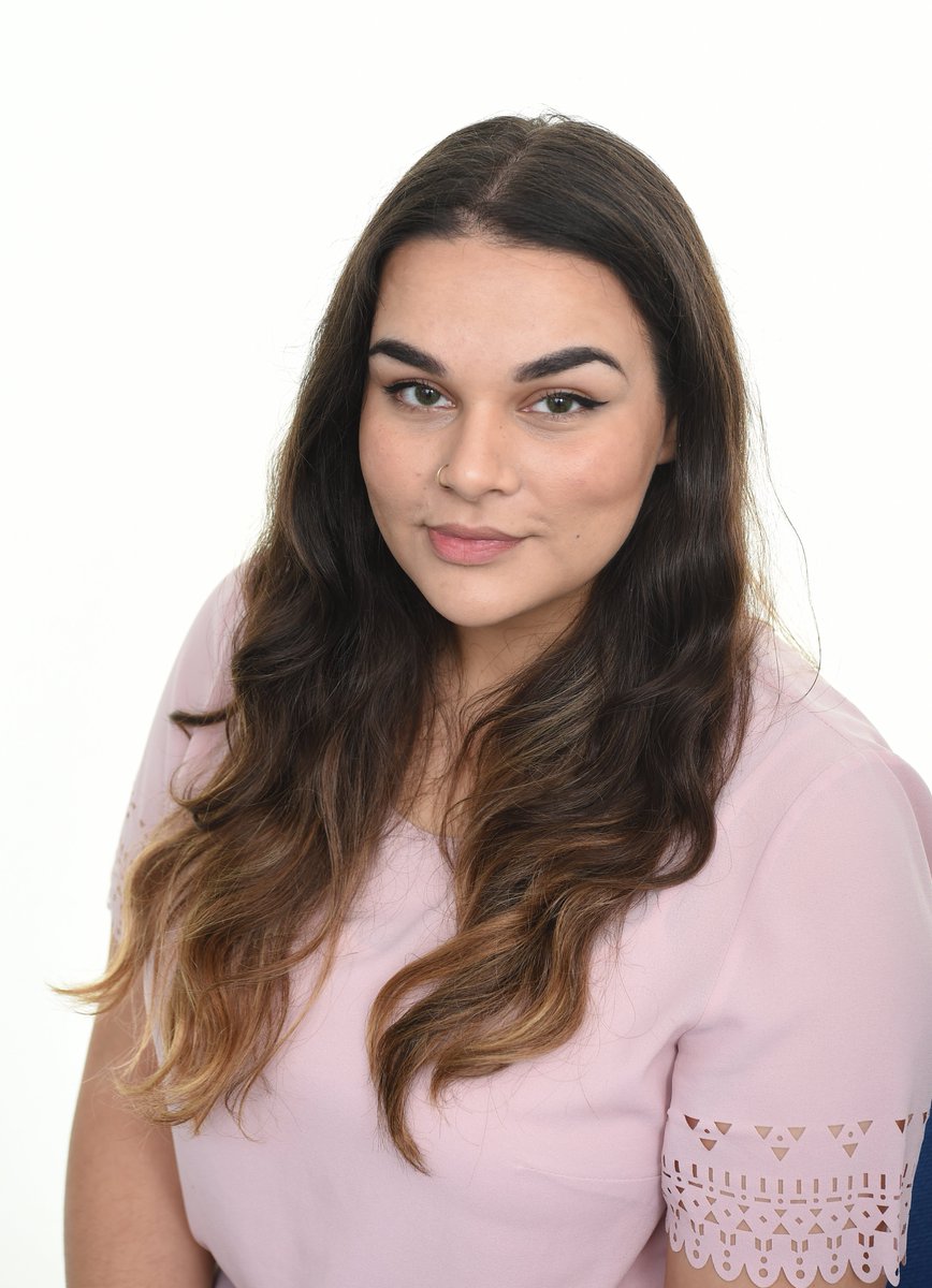 ELHTComms's tweet photo. Happy Birthday to our #SelfieQueen and ultimate #ELHTCommsHero @ruqaiyahNHS! ✨

Always laughing, always honest and always AMAZING!

We hope you have the best day and have ticked all the planned activities in your super organised diary!🎂🥳 https://t.co/MUjtclIlE2