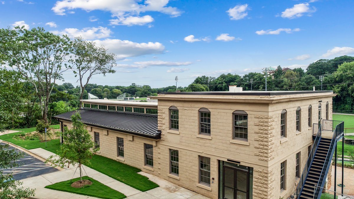 EdenJason's tweet photo. Yes, GlenCastle is transforming into Atlanta's most creative &amp; unique former prison turned office! #CRE @CREatlbiz @ATLCRE @atlcbr https://t.co/ge90JsNECI