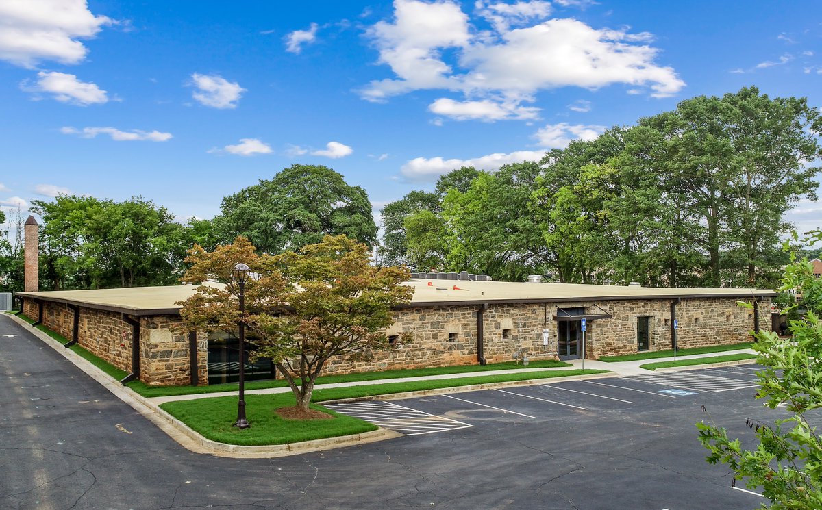 EdenJason's tweet photo. Yes, GlenCastle is transforming into Atlanta's most creative &amp; unique former prison turned office! #CRE @CREatlbiz @ATLCRE @atlcbr https://t.co/ge90JsNECI