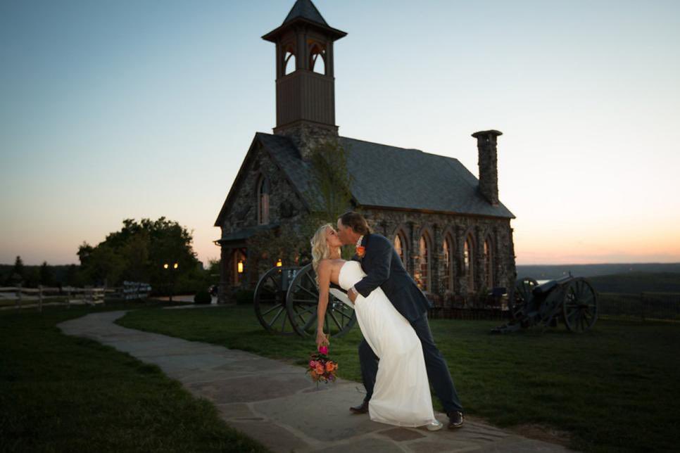 BobPapa_NFL's tweet photo. Tuesday night live 8pm EDT @Facebook #CookingBecause welcomes @ChampionsTour #SchwabCup champion @ScottMccarron. Do you know where Scott and Jen were married? All that and more. Help us feed families in need. https://t.co/oyBVSVYCeG https://t.co/pm4FXOufk5