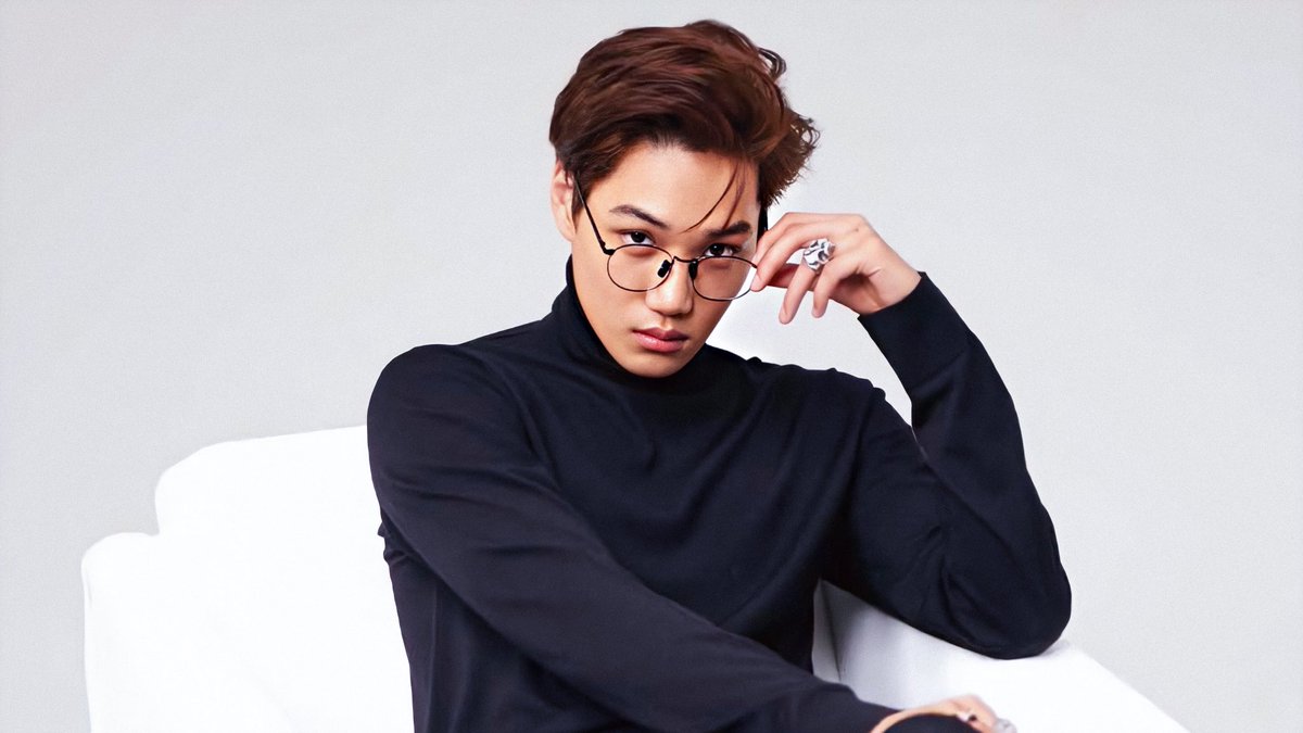 94KD93's tweet photo. the kim jongin behavior. https://t.co/jLp0AT5tos