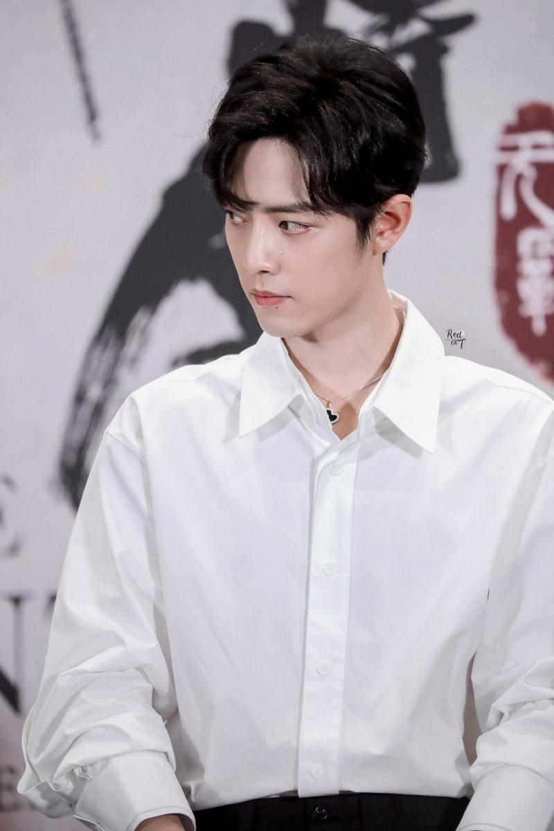 tuanoy_wz's tweet photo. เซ็ตนี้ถูกปล่อยออกมาให้ดูเพิ่มนะคะ//ไม่ไหวจิตใจอ่อนแอหล่อมากกกกหล่อเกินไปแล้ววว😭 https://t.co/8lwBQ4L8nj